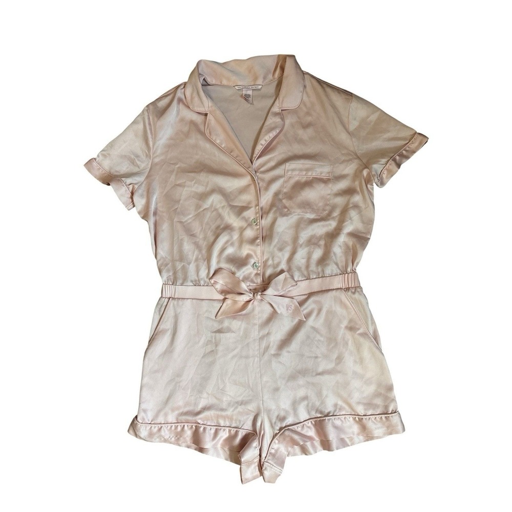 Victorias Secret Light Pink Silky One Piece Shorts Romper Pajamas‎ Size Large